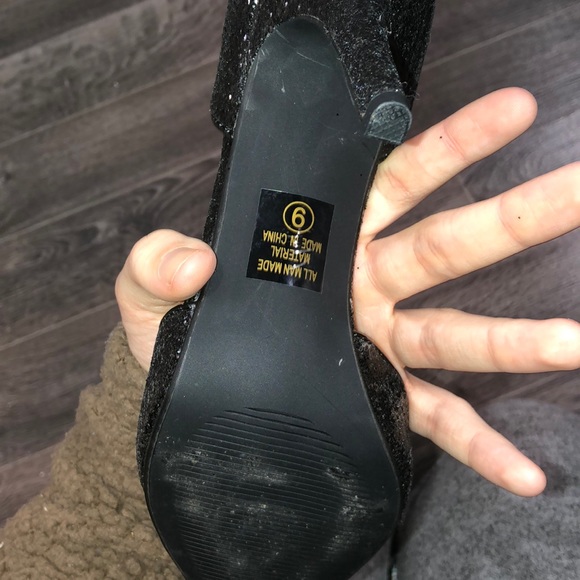 🌟 2 for 35$ Sparkly Black Pointed Toe Stiletto - Picture 4 of 4